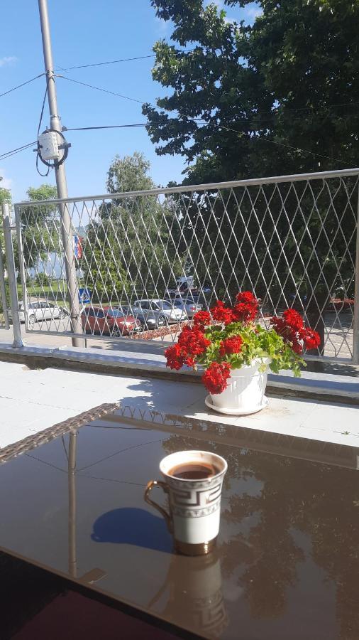 Apartment Ruza Kladovo Luaran gambar